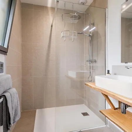 Holiday home Ancien Corps De Ferme Renove Avec Jardin, Terrasse Et Recharge Ev, A 24 Km De Nantes - Fr-1-306-1282 Saint-Colombin