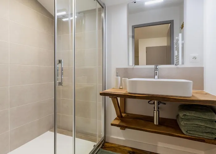 Ancien Corps De Ferme Renove Avec Jardin, Terrasse Et Recharge Ev, A 24 Km De Nantes - Fr-1-306-1282 *