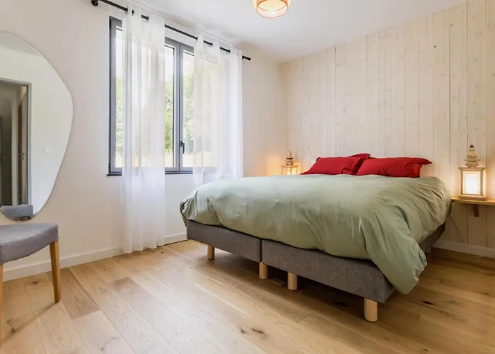 Feriehus Ancien Corps De Ferme Renove Avec Jardin, Terrasse Et Recharge Ev, A 24 Km De Nantes - Fr-1-306-1282 *